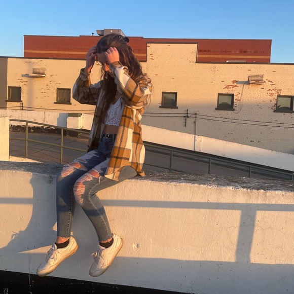 Meet your Posher, Meghan - Picture 1 of 1